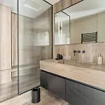 Luxury Golden Triangle Ac
