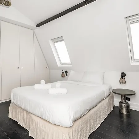Luxury Golden Triangle Ac * Párizs